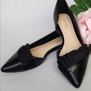 EUC Nine West Saby Ruffled D’orsay Flats!